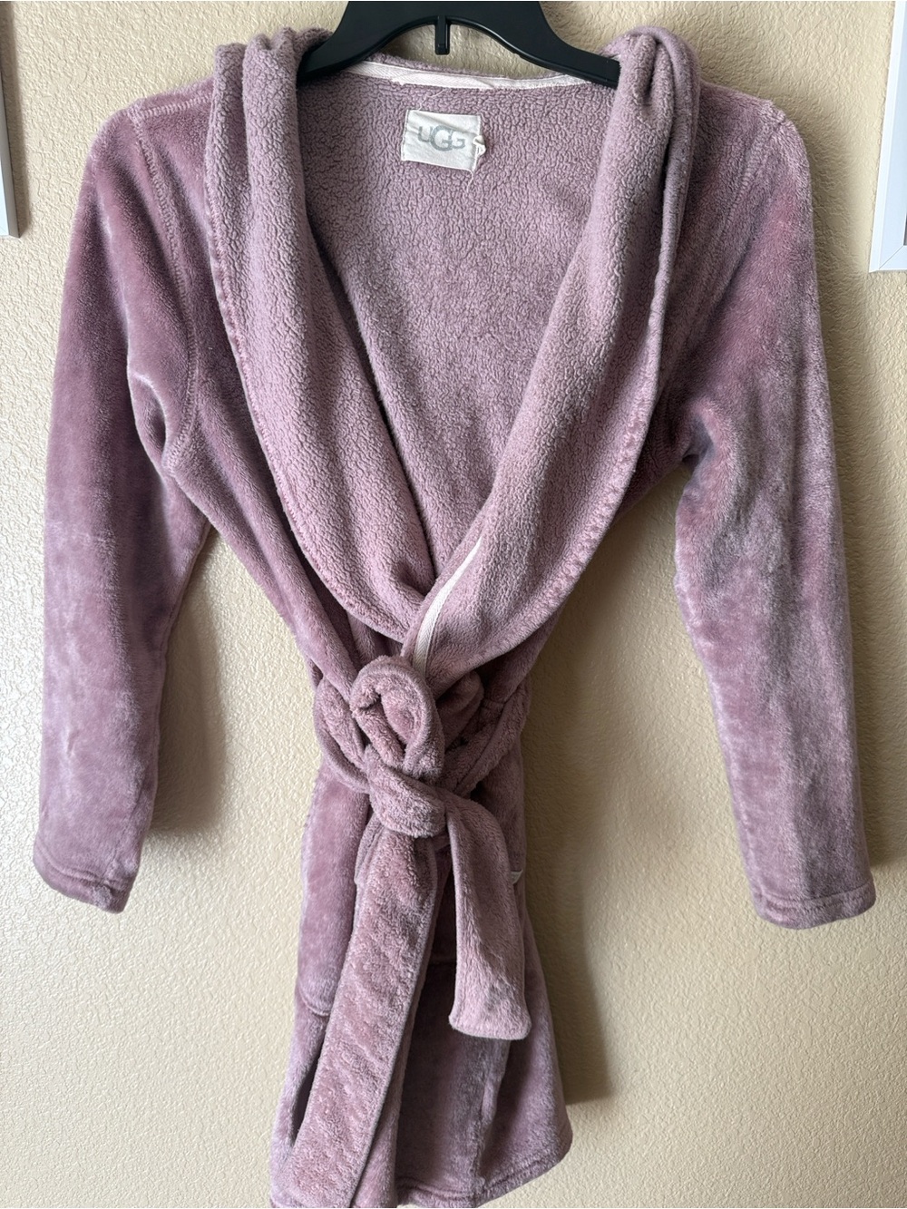 UGG Plush Hooded Robe in Mauve Pink